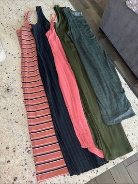 5 Dress Bundle (Aerie, Express, Leith, and Target)